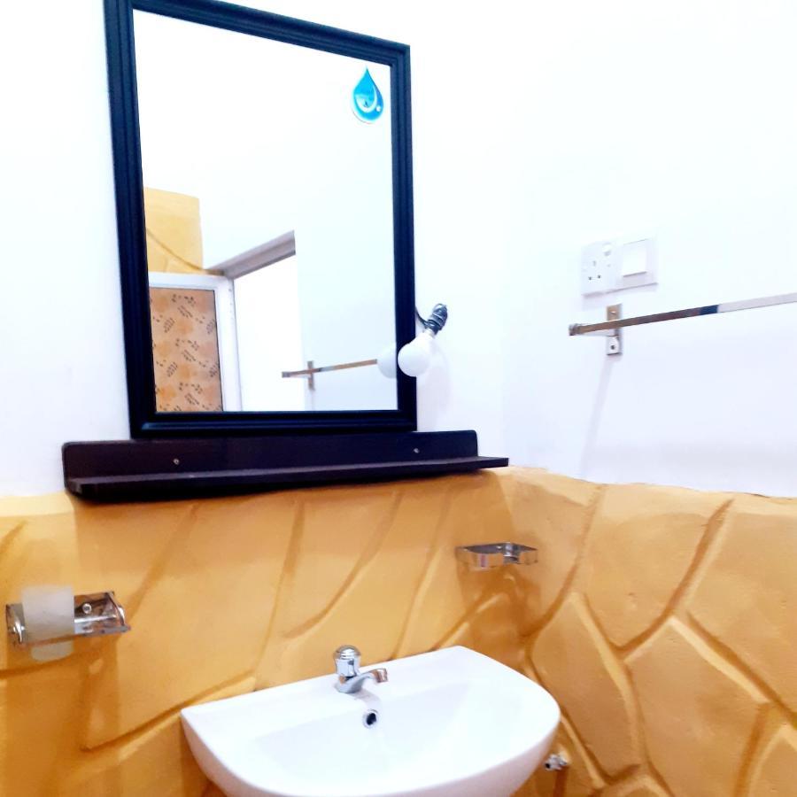 Dihini Villa Unawatuna Luaran gambar
