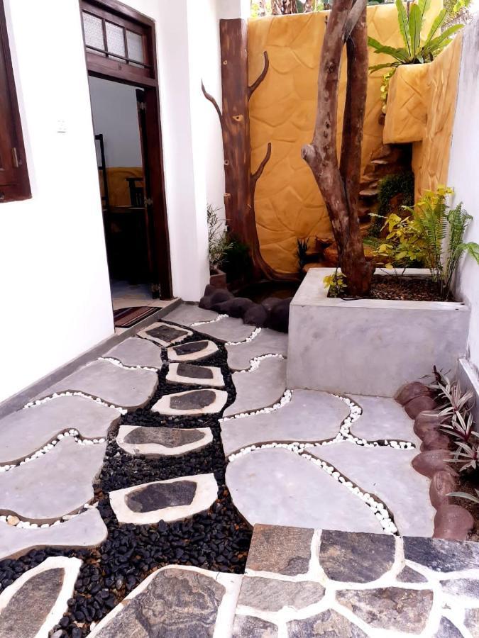 Dihini Villa Unawatuna Luaran gambar