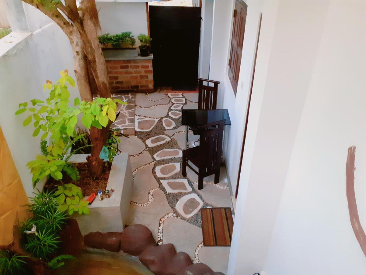 Dihini Villa Unawatuna Luaran gambar